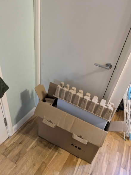 Photo of free SE14 Radiator - not working (SE14 6TY) #4