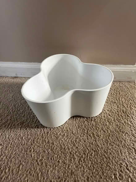 Photo of free Clover shaped storage container (Royal Oak, MI) #1