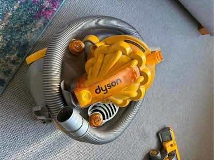 Photo of free Dyson vacuum cleaner (Erith DA17) #4