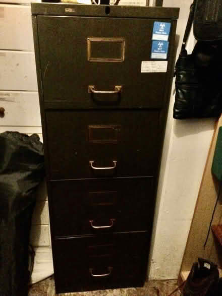 Photo of free 4 drawer green metal filing cabinet (Yealand Redmayne LA5) #1