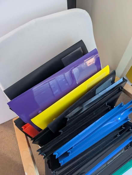 Photo of free A4 Plastic document wallets - assorted colours (Leith EH6) #3