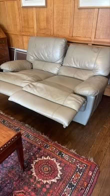 Photo of free Two Seater Grey Leather Recliner Need It Gone Today (Southgate N14) #4