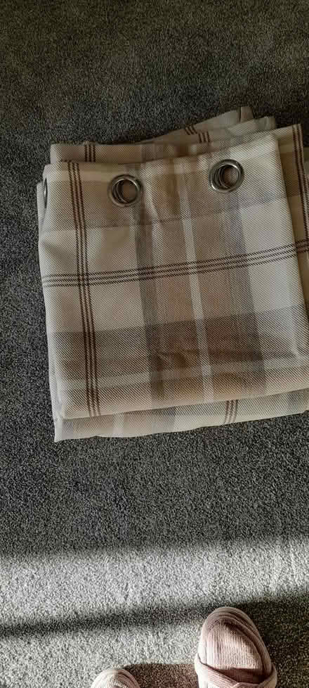 Photo of free Curtains (TN40 bexhill) #1