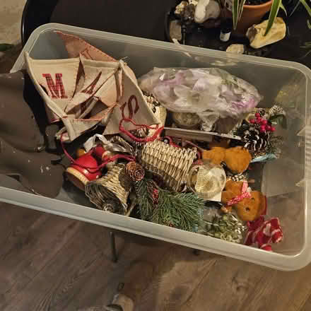 Photo of free Box of Xmas things (LS26 rothwell) #2