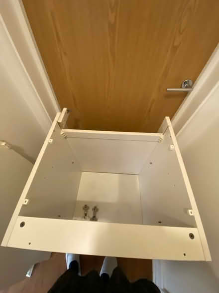 Photo of free Kitchen cabinet (no top) (AL1 st Albans station) #4