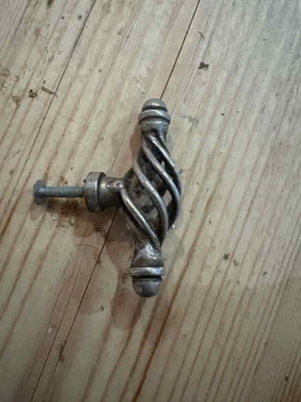 Photo of free Kitchen cupboard handles and knobs (Ashford Bowdler) #2