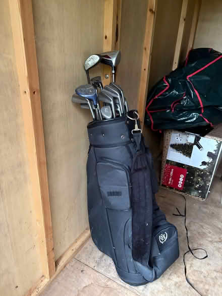 Photo of free Golf clubs with bag (Southport PR9) #1