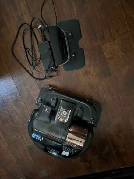 Photo of free Samsung Robot Vac (Gatlin & I-95) #1