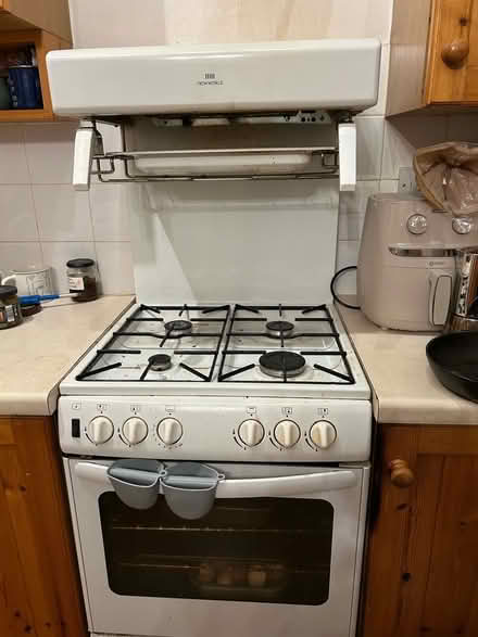 Photo of free Gas cooker. Well used.. (Loughborough LE11) #1