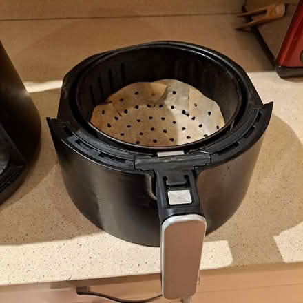 Photo of free Lakeland 8 Years Old Air Fryer (Bowerham LA1) #2