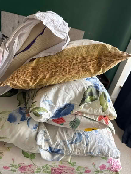 Photo of free Pillows Duvet and a warm bedsheet (Ferry court CF11) #3