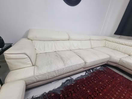 Photo of free I am moving this sofa need to go before Friday the 5th December (Roehampton SW15) #1