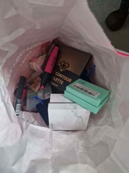 Photo of free Bag of makeup (Lasswade EH19) #2