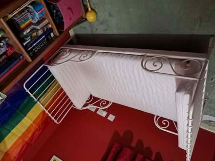 Photo of free Child's Extendable Bed (Harpur Hill SK17) #2