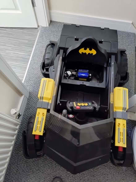 Photo of free Batman car (Barnetby le Wold DN38) #4