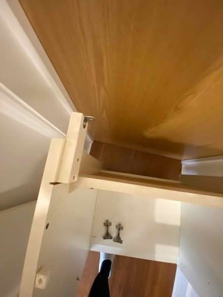 Photo of free Kitchen cabinet (no top) (AL1 st Albans station) #3