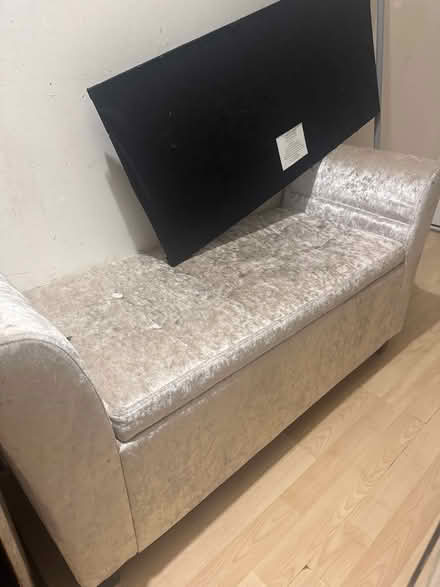Photo of free Ottoman lounger (Yeading, Hayes UB4) #1