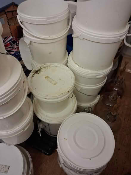 Photo of free Food grade buckets (Hope-under-Dinmore HR6) #1