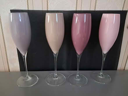 Photo of free Prosecco flutes (Belper DE56) #1