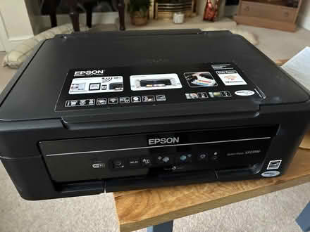 Photo of free Printer and monitor (Eastlands CV22) #1