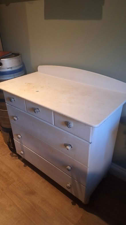Photo of free Chest of drawers (SE27) #2