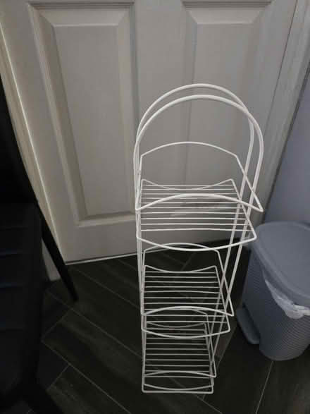 Photo of free Rack for toiletries (Wincobank S9) #1