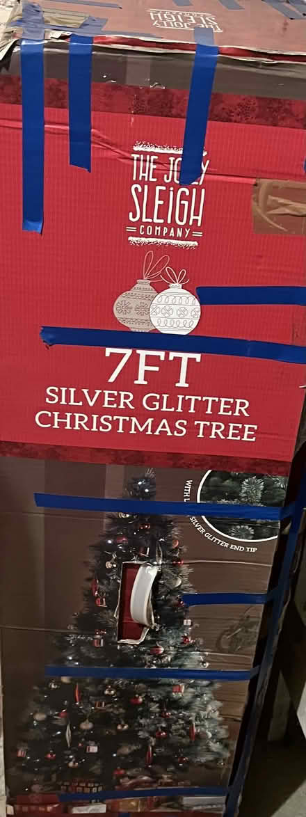 Photo of free Christmas Tree (Templeogue, Dublin 6W) #1