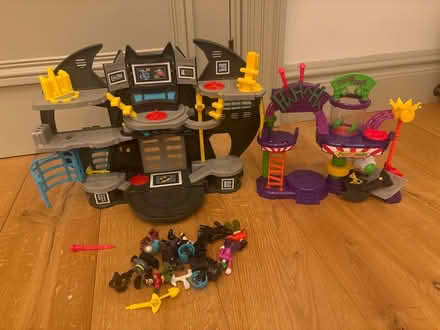 Photo of free Kids Batman and robin toys (Mill hill Nw7) #1