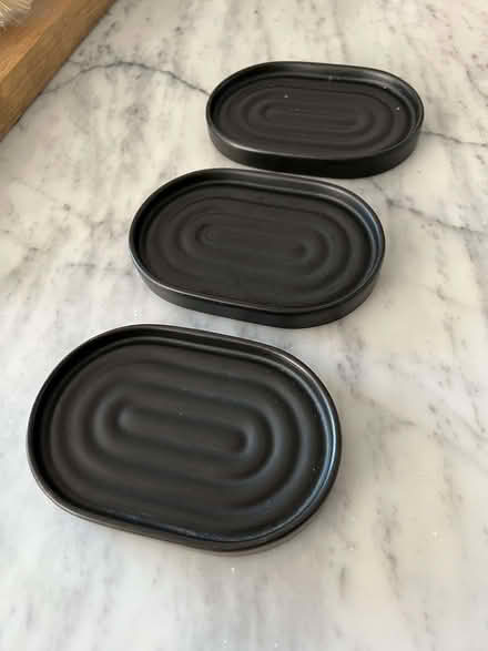 Photo of free Nice black porcelain soap dishes (Wandsworth SW18) #1