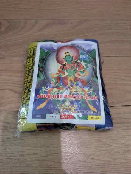Photo of free Buddhist prayer flag (Bethnal Green E2) #1