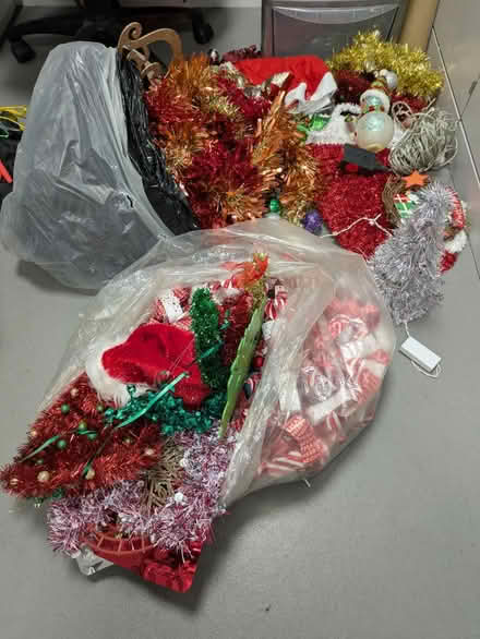 Photo of free Christmas Decorations (Sharrow S2) #1