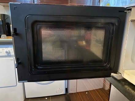 Photo of free Working microwave (Bromley common) #1