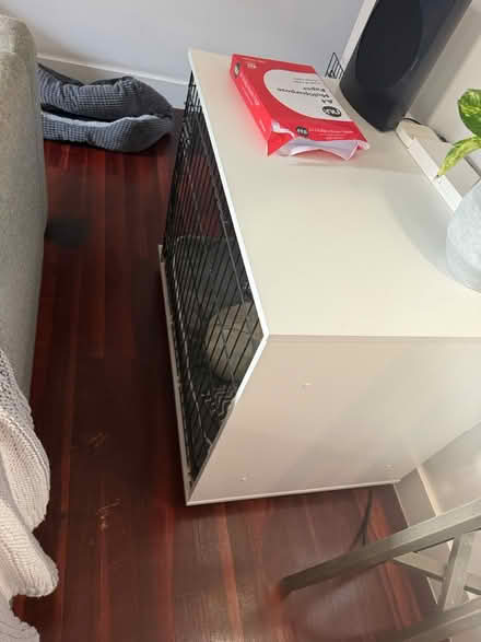 Photo of free Dog Crate (E2 Bethnal Green) #1