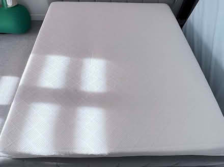 Photo of free Super king mattress (Houghton Regis LU5) #1