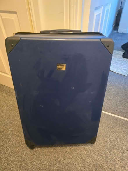 Photo of free Suitcase (DA9) #1