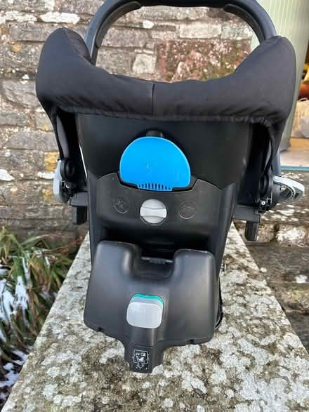 Photo of free baby car seat (Ravenstonedale CA17) #4