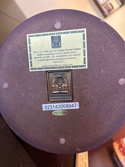 Photo of free Glass Santa Claus (Owings Mills,MD) #4