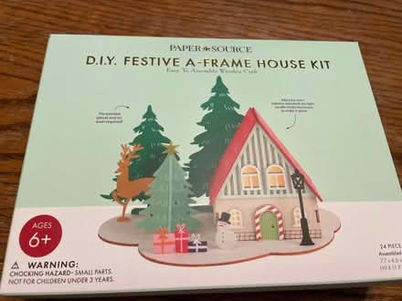 Photo of free Holiday Wooden Craft Kit (El Camino and Lawrence) #1