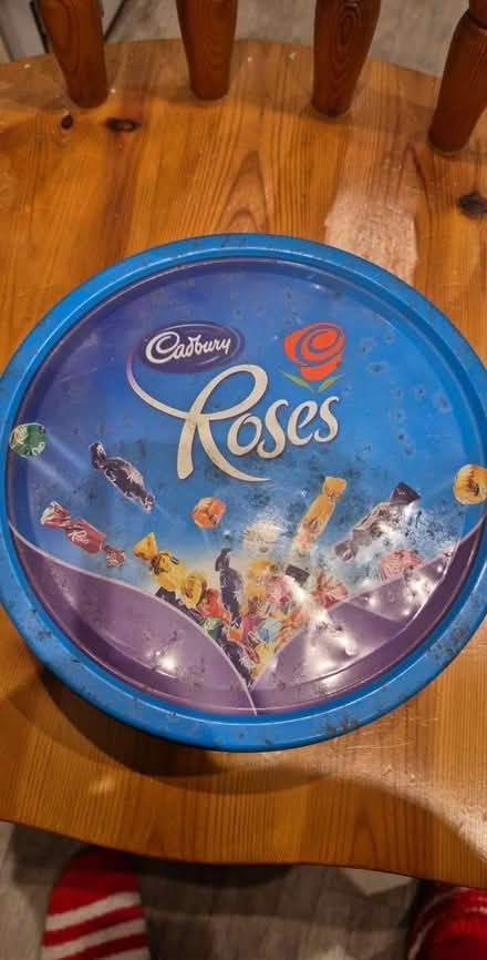 Photo of free Old Roses tin (Leigh Park PO9) #1