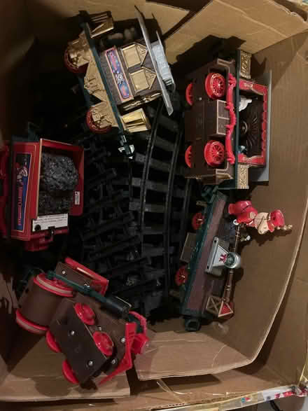 Photo of free Christmas train and tracks (Royal Oak, MI) #1