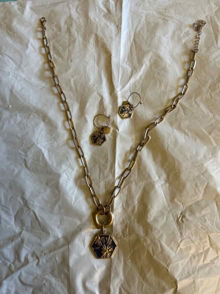 Photo of free Necklace and earrings set (10011 (17th & 9th)) #1