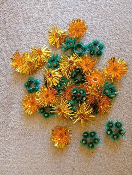 Photo of free Christmassy decorations (Selsdon CR2) #1