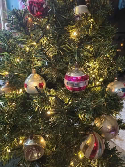 Photo of Old glass 1950/1960s Christmas baubles (Hutton le Hole YO62) #1