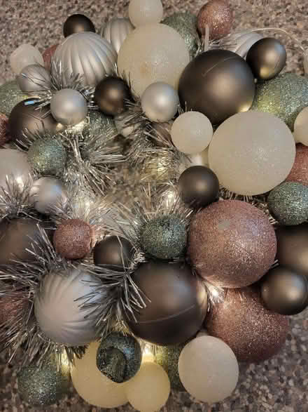 Photo of free Christmas wreath (Fulwood PR2) #4