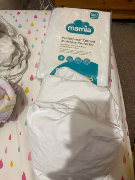 Photo of free 2 cot bed mattress and some sheets (SE25 selhurst) #2