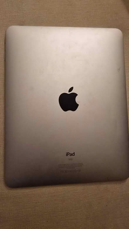 Photo of free Old iPad (Kirk Hallam DE7) #2
