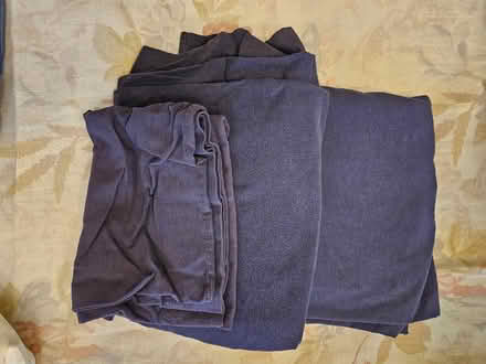 Photo of free Twin flannel sheet set (Wallingford) #1