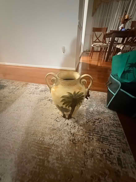 Photo of free Ceramic umbrella stand (Lanham area- good luck road) #3