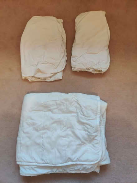 Photo of free Child bedding (Temple Fortune NW11) #4