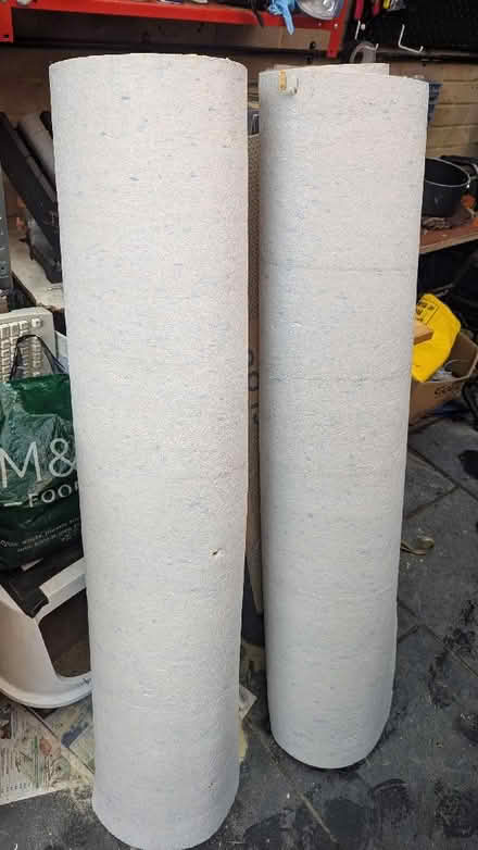 Photo of free Used carpet (and underlay) (Bagshot GU19) #4